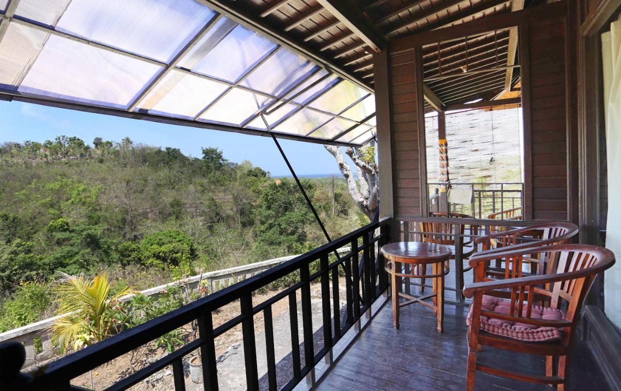 Hotel Poh Manis Lembongan Nusa Lembongan Exterior foto